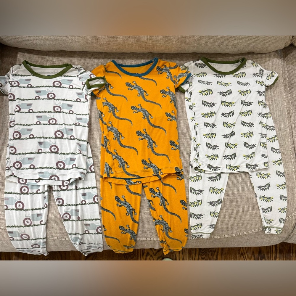 Kickee Pants 2T PJs